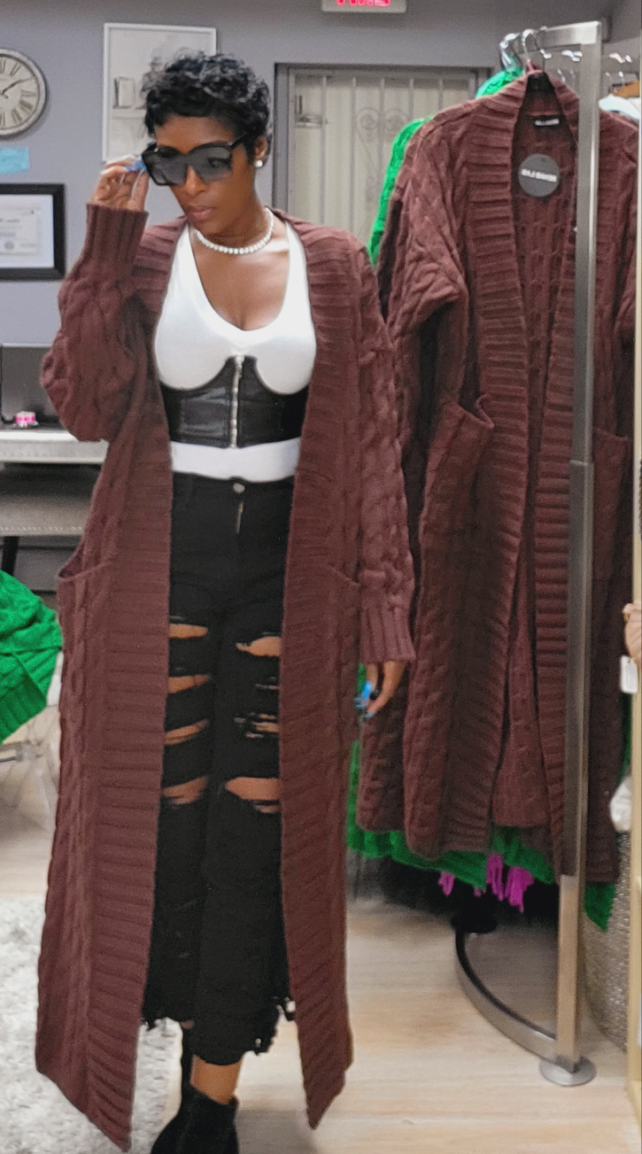 CHUNKY CABLE KNITTED CARDIGAN
